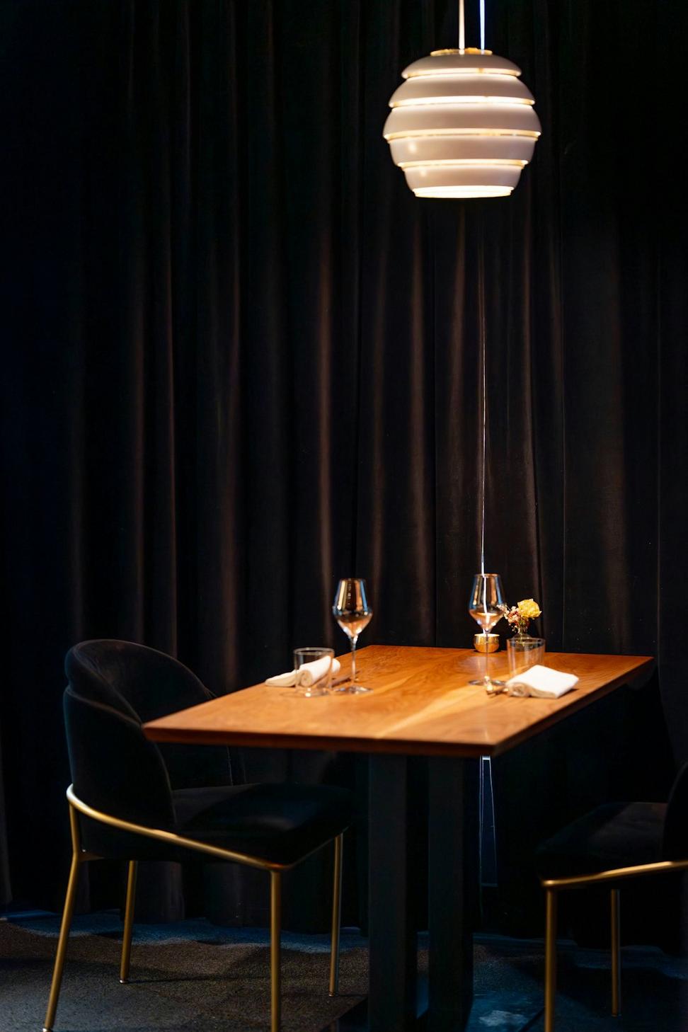 Night dining experience